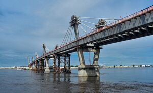 Завершено строительство российской части железнодорожного моста через Амур между РФ и КНР